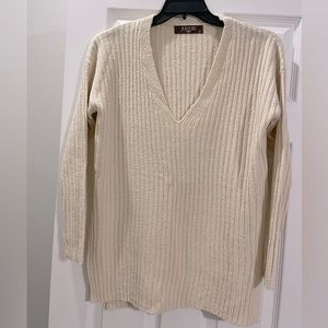 Women’s sweater